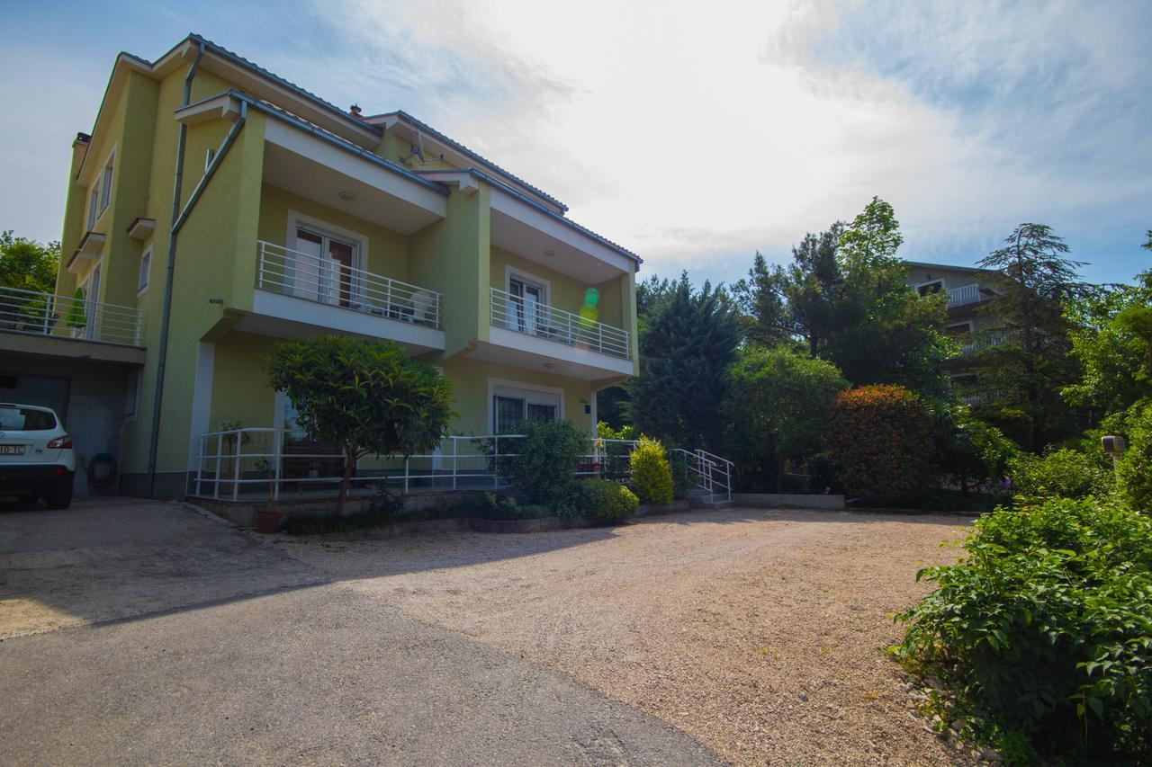 Apartments Claudia Crikvenica Exterior photo